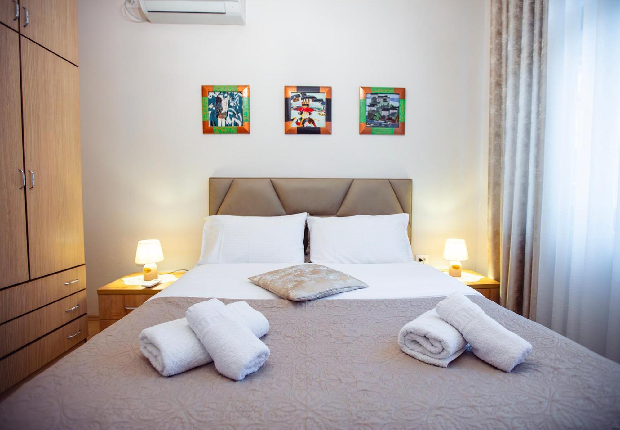 Tirana Center Apartment - Zogu I Boulevard Buitenkant foto